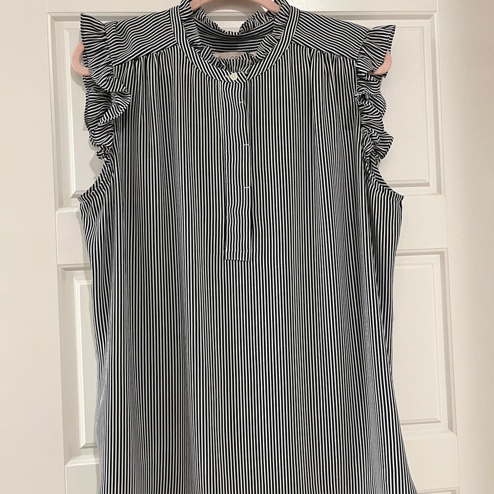 LOFT Ruffled Sleeveless Blouse